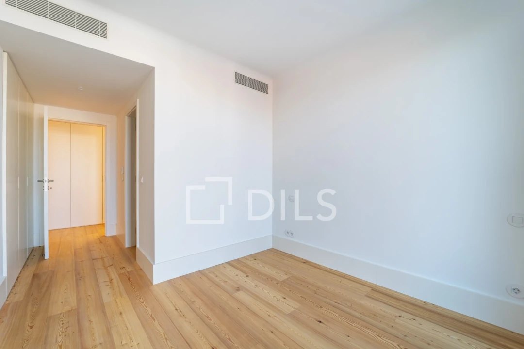 Apartamento T3 para Venda em Cedofeita, Santo Ildefonso, Sé, Miragaia, São Nicolau e Vitória Foto 18