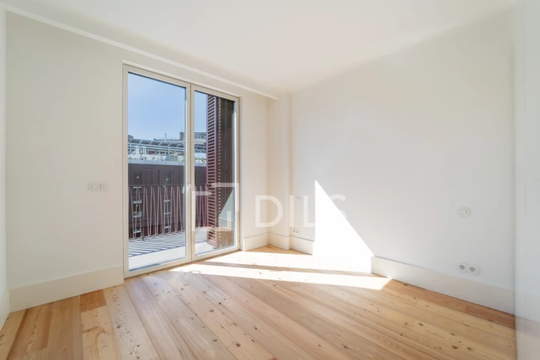 Apartamento T3 para Venda em Cedofeita, Santo Ildefonso, Sé, Miragaia, São Nicolau e Vitória Foto 6