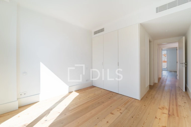 Apartamento T3 para Venda em Cedofeita, Santo Ildefonso, Sé, Miragaia, São Nicolau e Vitória Foto 21