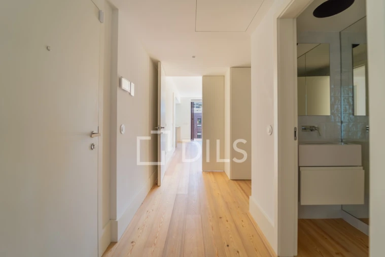 Apartamento T3 para Venda em Cedofeita, Santo Ildefonso, Sé, Miragaia, São Nicolau e Vitória Foto 32