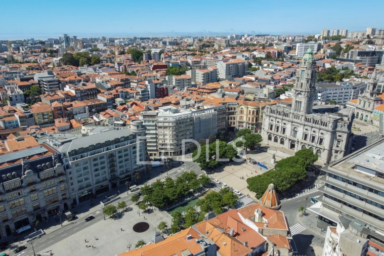 Apartamento T3 para Venda em Cedofeita, Santo Ildefonso, Sé, Miragaia, São Nicolau e Vitória Foto 63