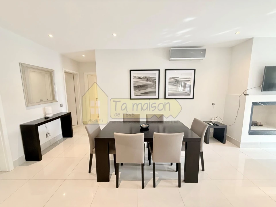 Apartamento T2 para Venda em Quarteira Foto 4