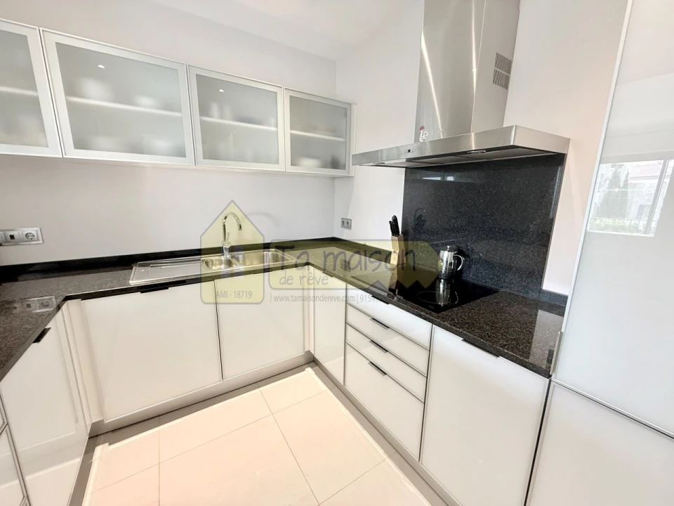 Apartamento T2 para Venda em Quarteira Foto 13