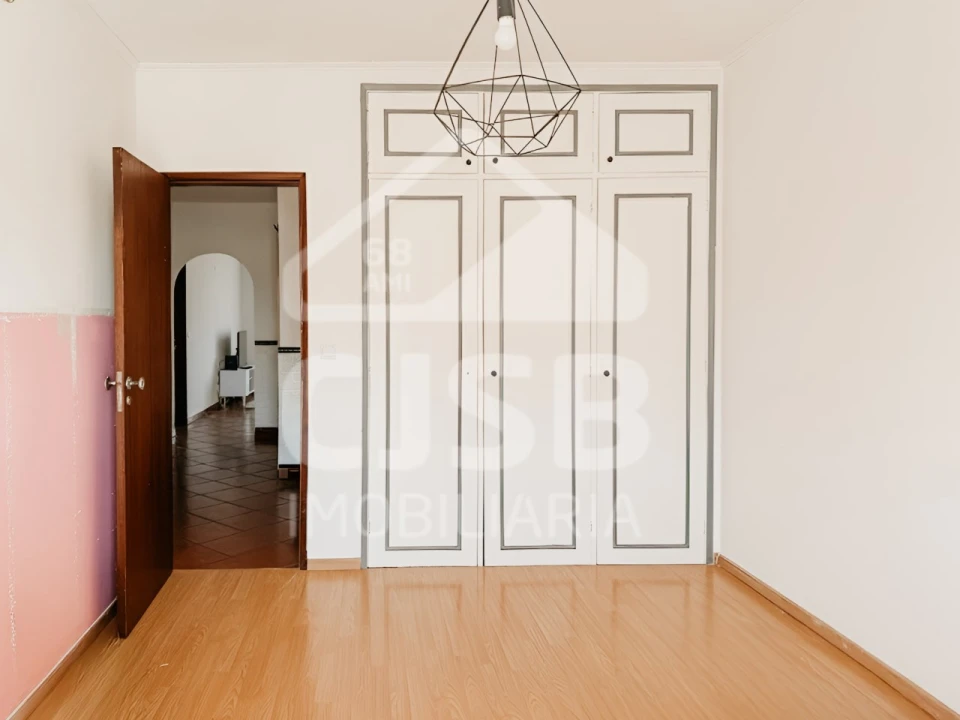 Apartamento T2 para Venda em Benavente Foto 13