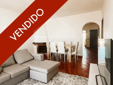 Apartamento T2 para Venda em Benavente