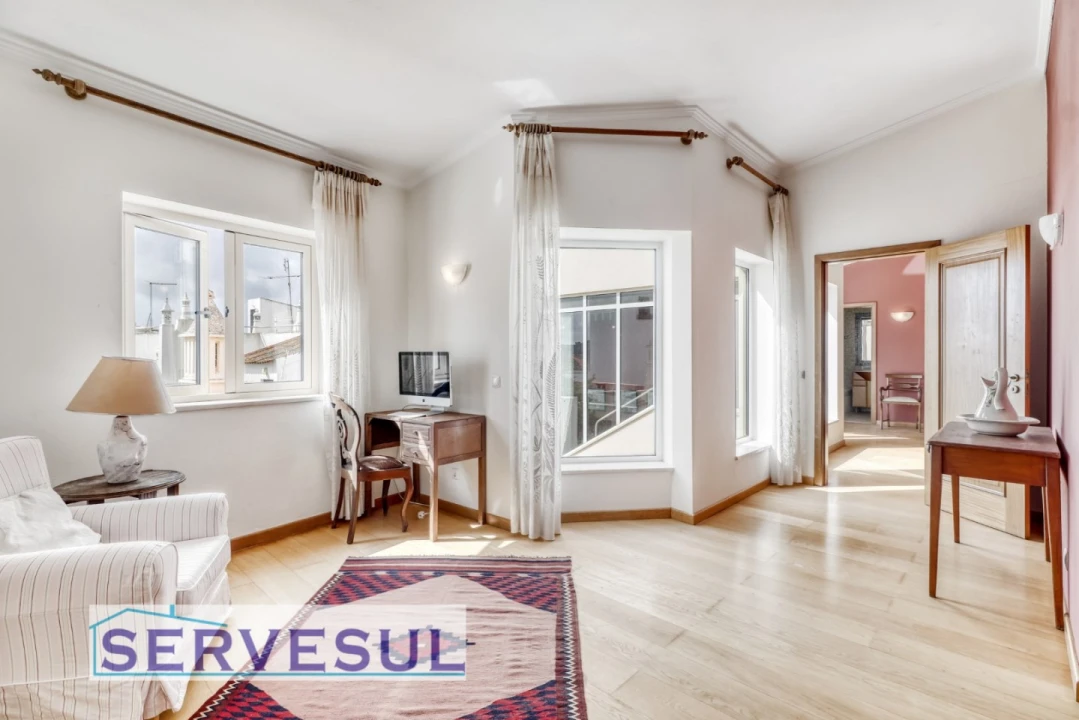 Moradia T4 para Venda em Estômbar e Parchal Foto 12