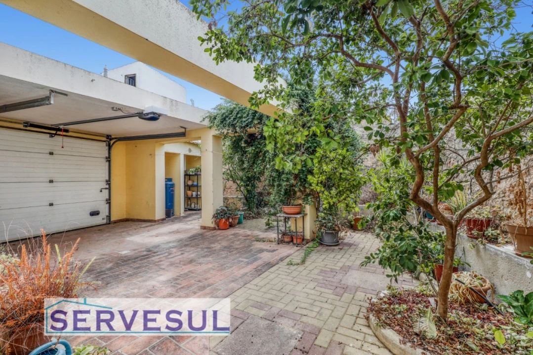 Moradia T4 para Venda em Estômbar e Parchal Foto 32