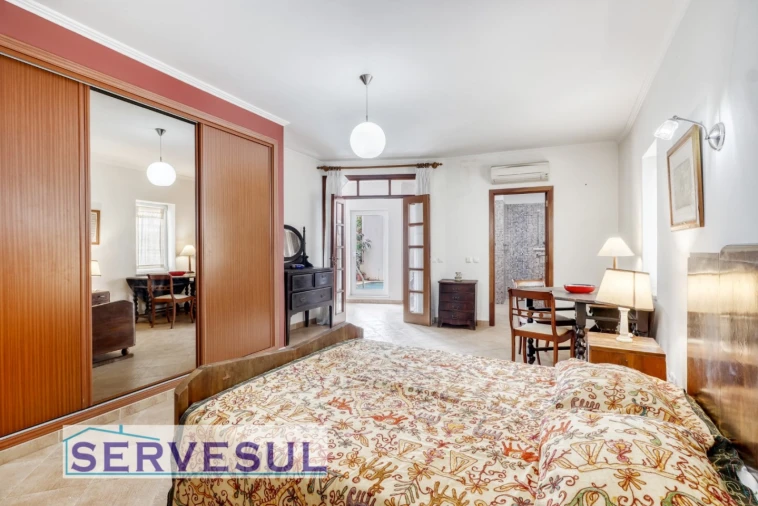 Moradia T4 para Venda em Estômbar e Parchal Foto 21