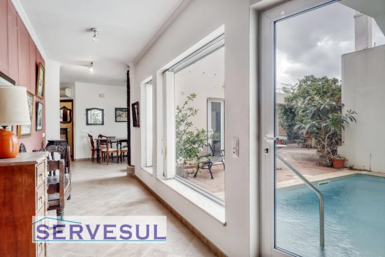 Moradia T4 para Venda em Estômbar e Parchal Foto 26