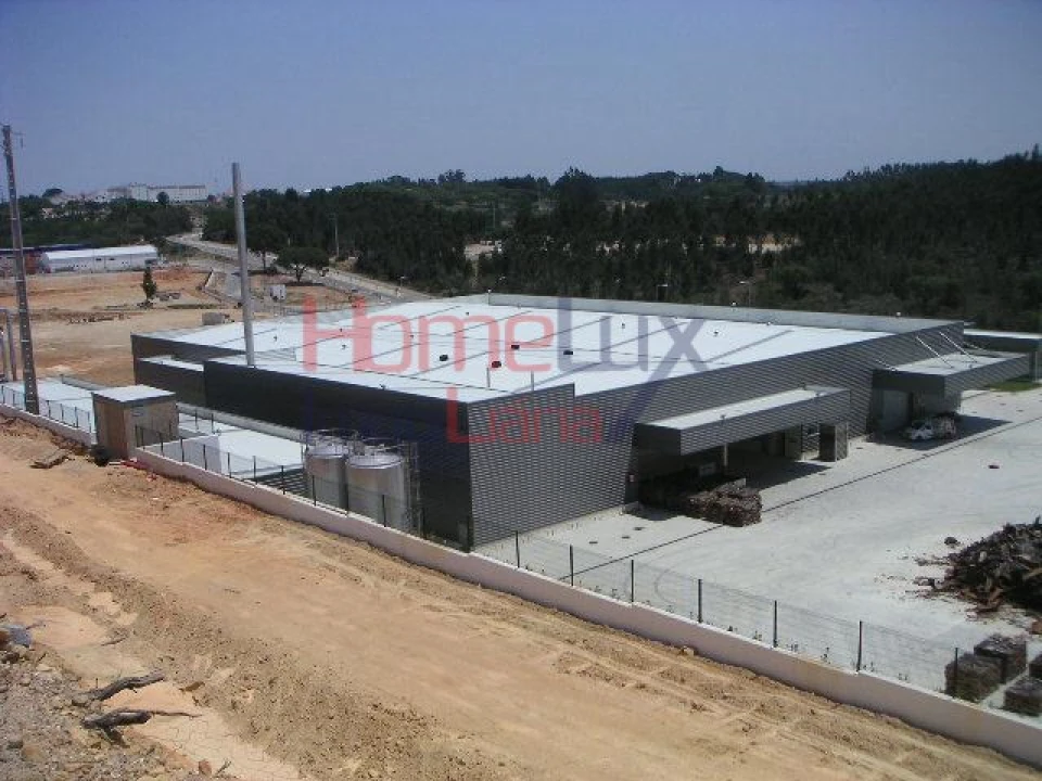 Armazém para Venda em Gavião e Atalaia Foto 1