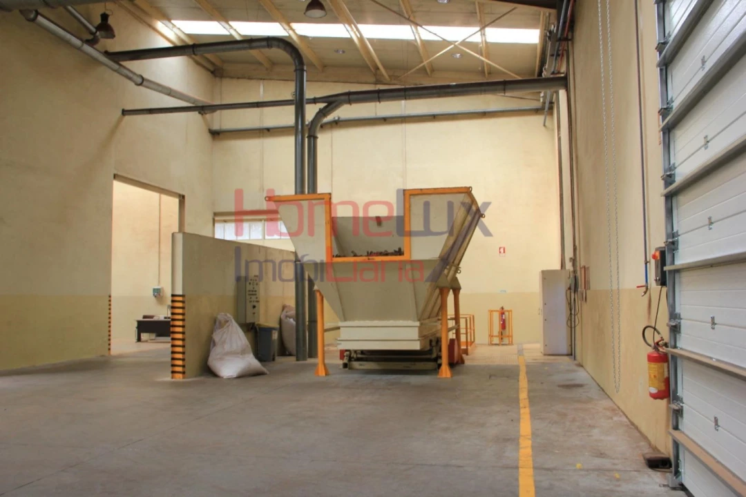 Armazém para Venda em Gavião e Atalaia Foto 23