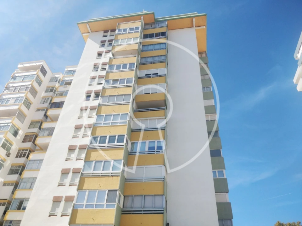Apartamento T3 para Arrendamento em Costa da Caparica Foto 22