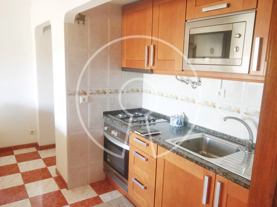 Apartamento T3 para Arrendamento em Costa da Caparica Foto 7