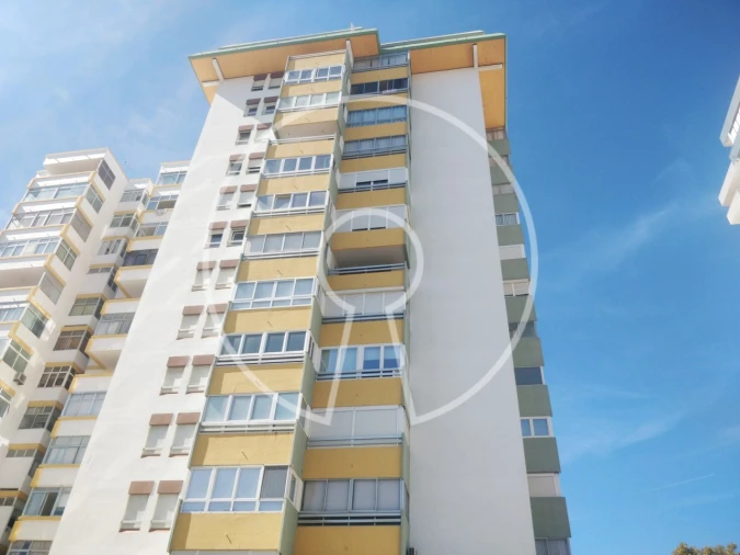 Apartamento T3 para Arrendamento em Costa da Caparica Foto 22
