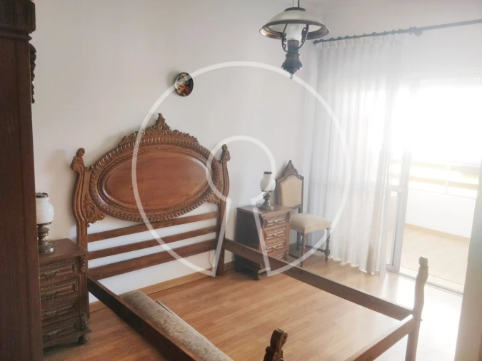 Apartamento T3 para Arrendamento em Costa da Caparica Foto 16