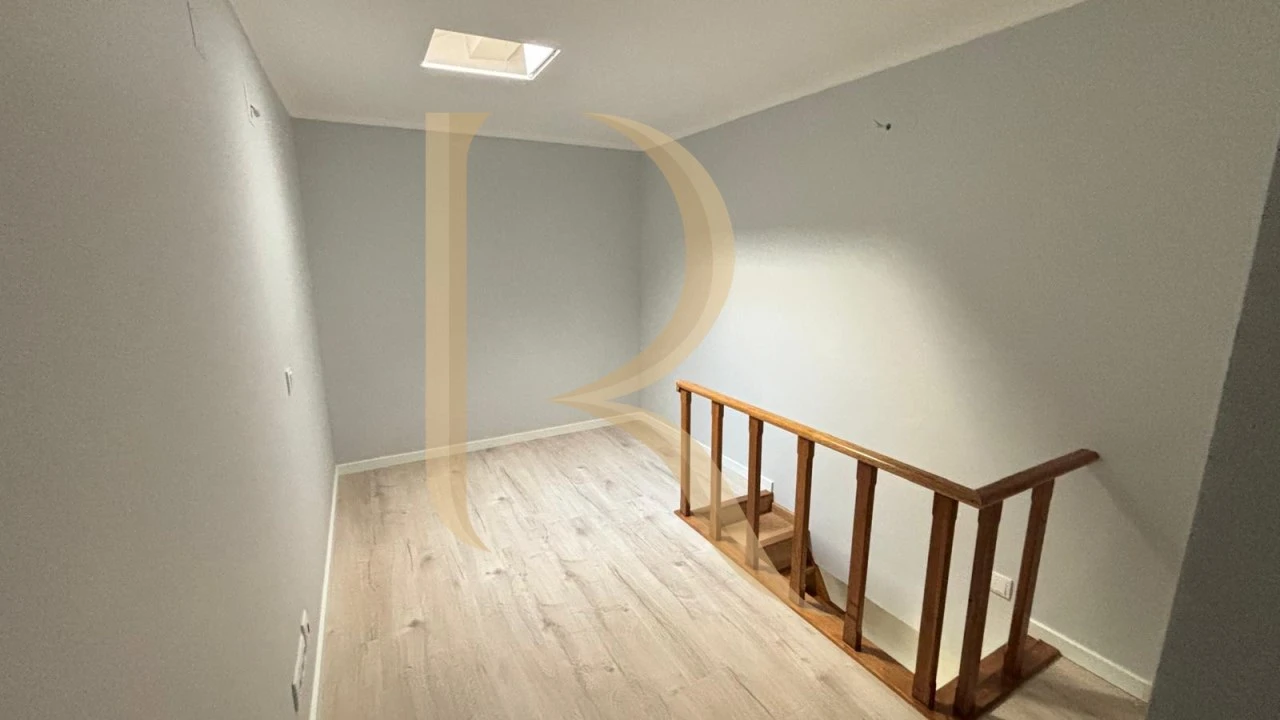 Apartamento T2 para Venda em Caparica e Trafaria Foto 11