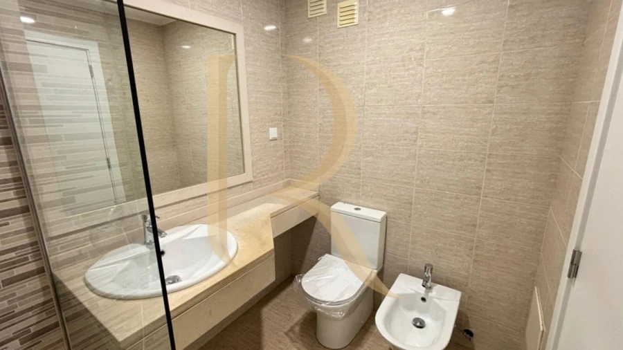 Apartamento T2 para Venda em Caparica e Trafaria Foto 8