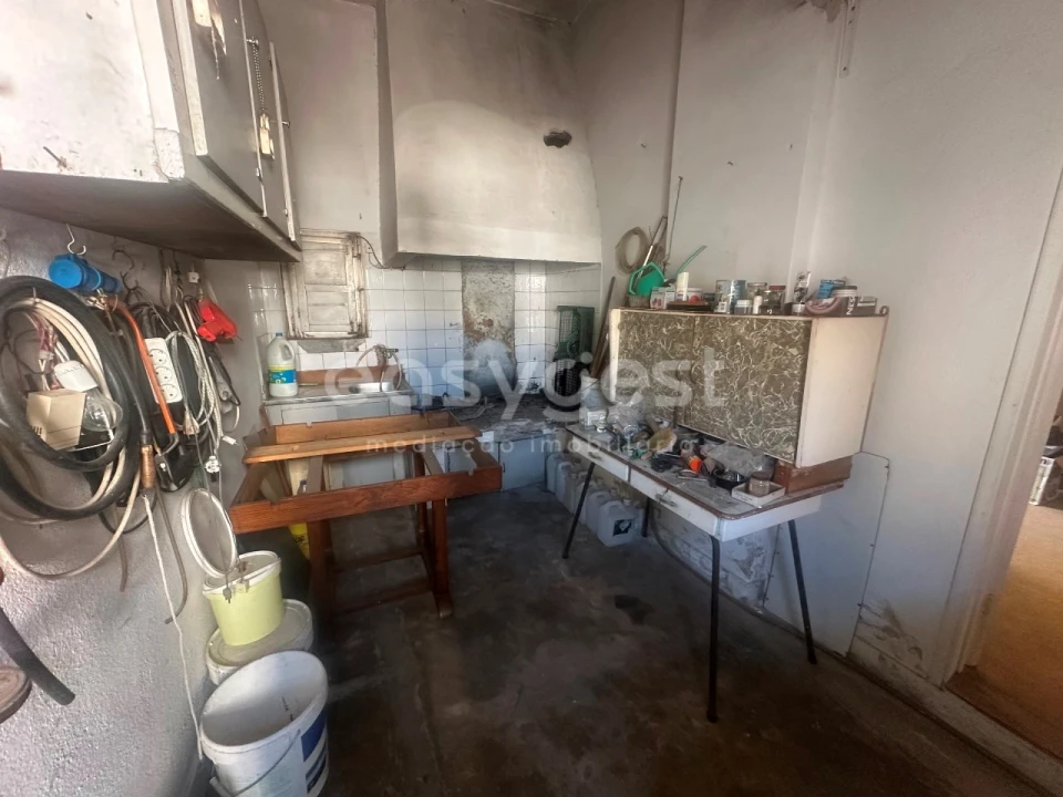 Moradia T2 para Venda em Valado dos Frades Foto 9