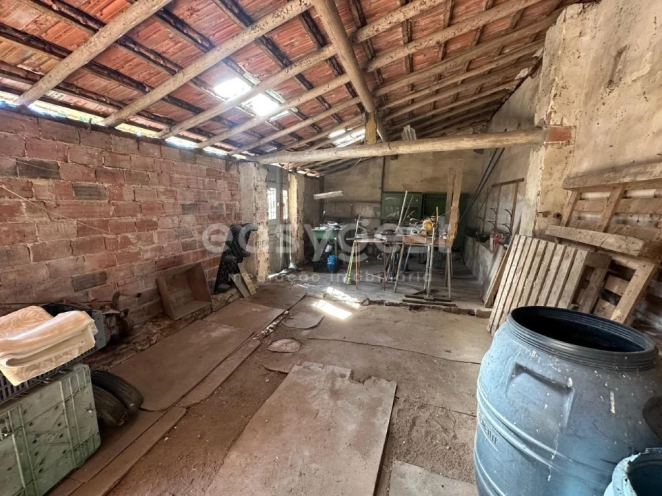 Moradia T2 para Venda em Valado dos Frades Foto 15