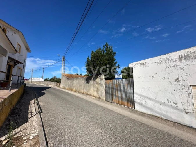 Moradia T2 para Venda em Valado dos Frades Foto 21