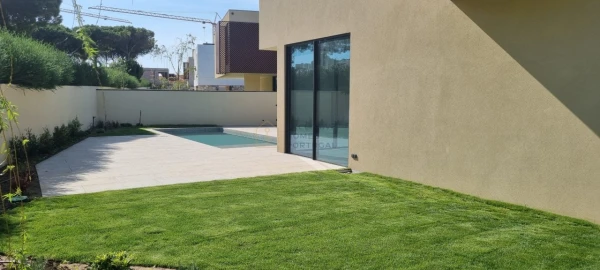 Moradia T5 para Venda em Cascais e Estoril