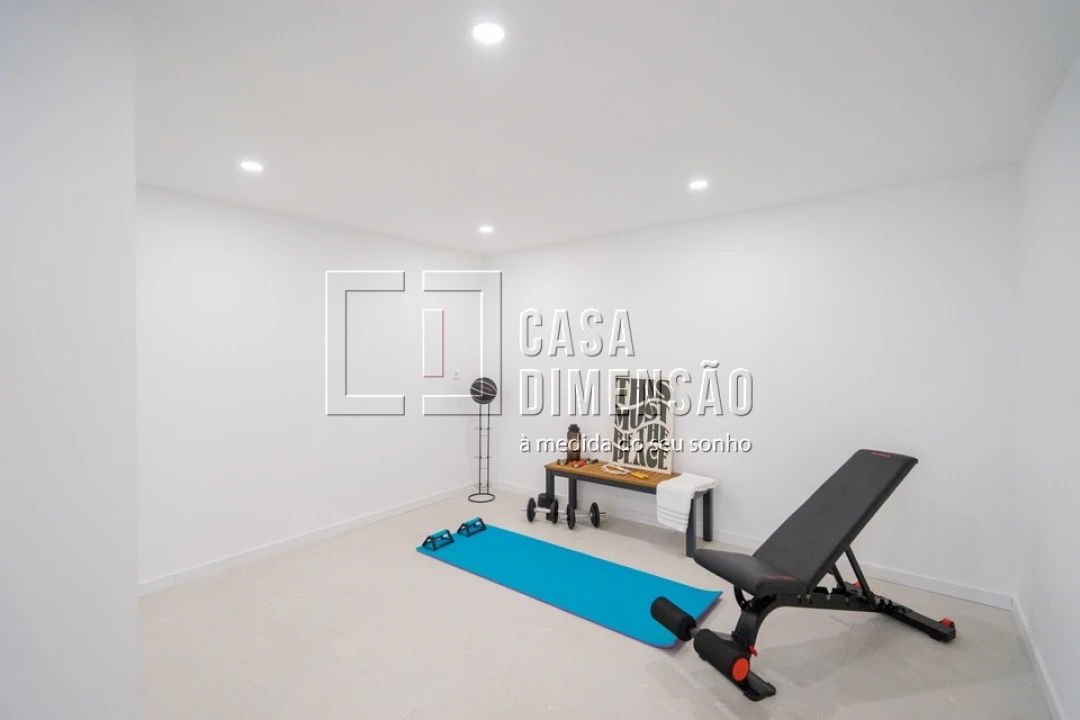 Moradia T4 para Venda em Laranjeiro e Feijó Foto 73