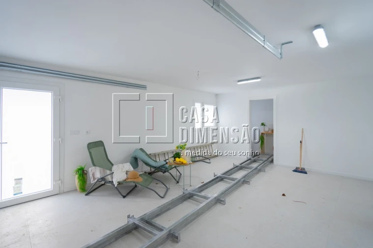 Moradia T4 para Venda em Laranjeiro e Feijó Foto 79