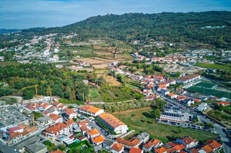 Terreno para Venda em Urgezes Foto 8