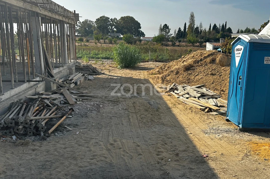 Terreno para Venda em Moita Foto 3
