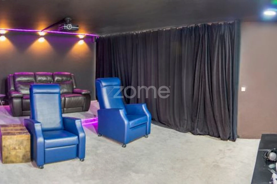 Moradia T4 para Arrendamento em Santa Maria e São Miguel, São Martinho, São Pedro Penaferrim Foto 33