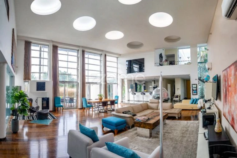 Moradia T4 para Arrendamento em Santa Maria e São Miguel, São Martinho, São Pedro Penaferrim Foto 8