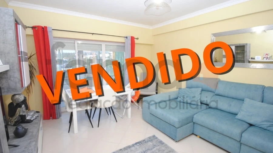 Apartamento T2 para Venda em Porto Salvo