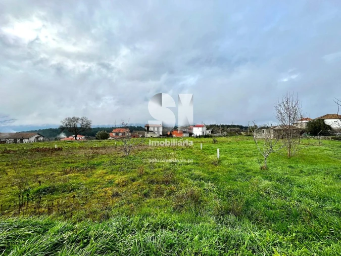 Terreno para Venda em Mouçós e Lamares Foto 10