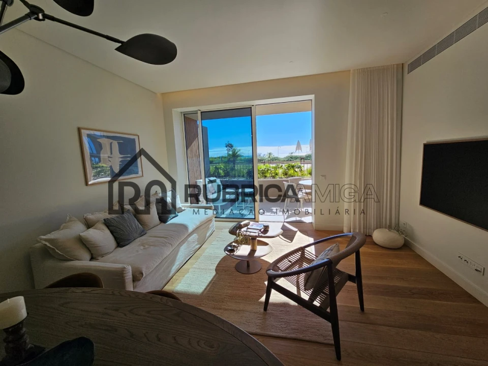 Apartamento T2 para Venda em Quarteira Foto 4