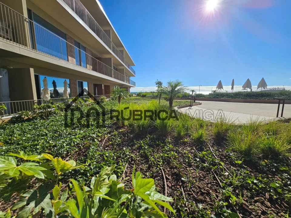 Apartamento T2 para Venda em Quarteira Foto 8