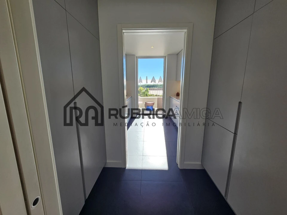 Apartamento T2 para Venda em Quarteira Foto 20