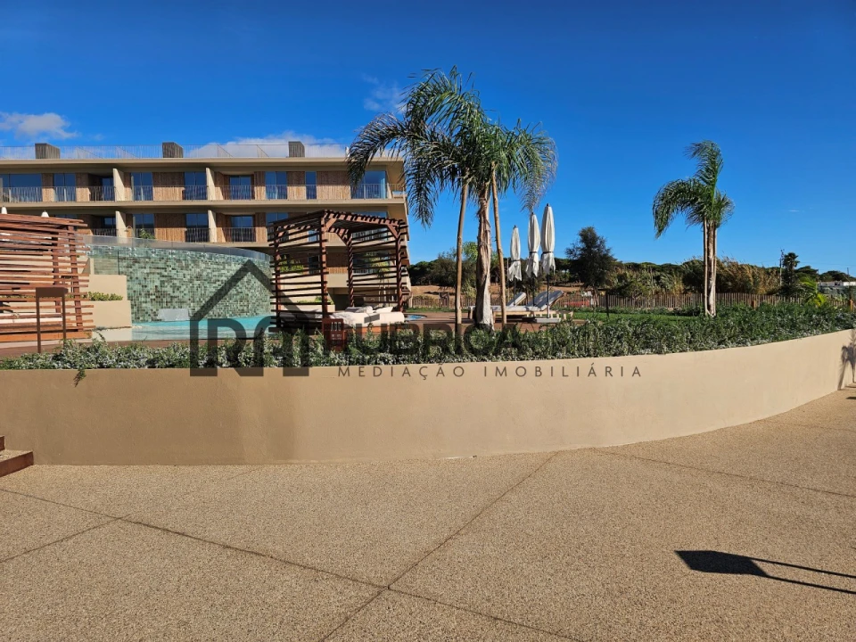 Apartamento T2 para Venda em Quarteira Foto 25