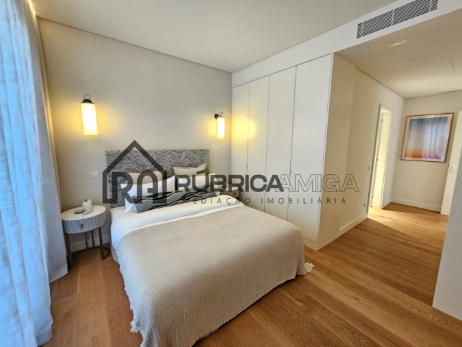 Apartamento T2 para Venda em Quarteira Foto 14