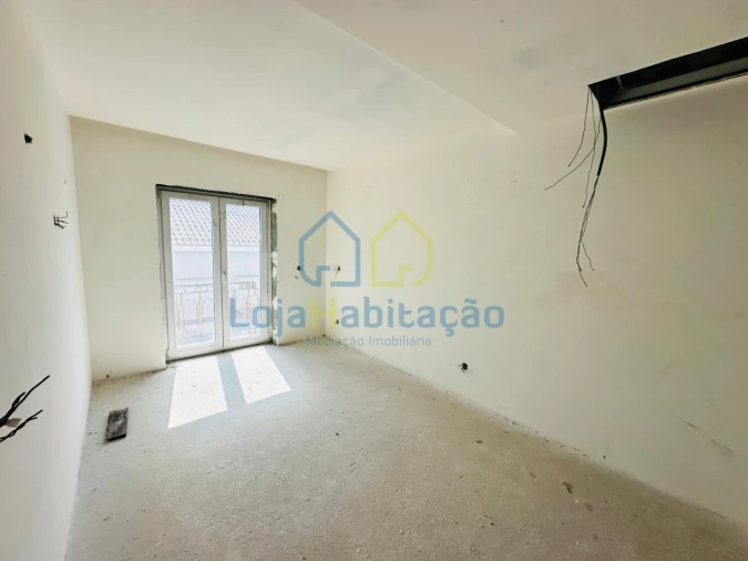 Apartamento T2 para Venda em Braga (Maximinos, Sé e Cividade) Foto 5