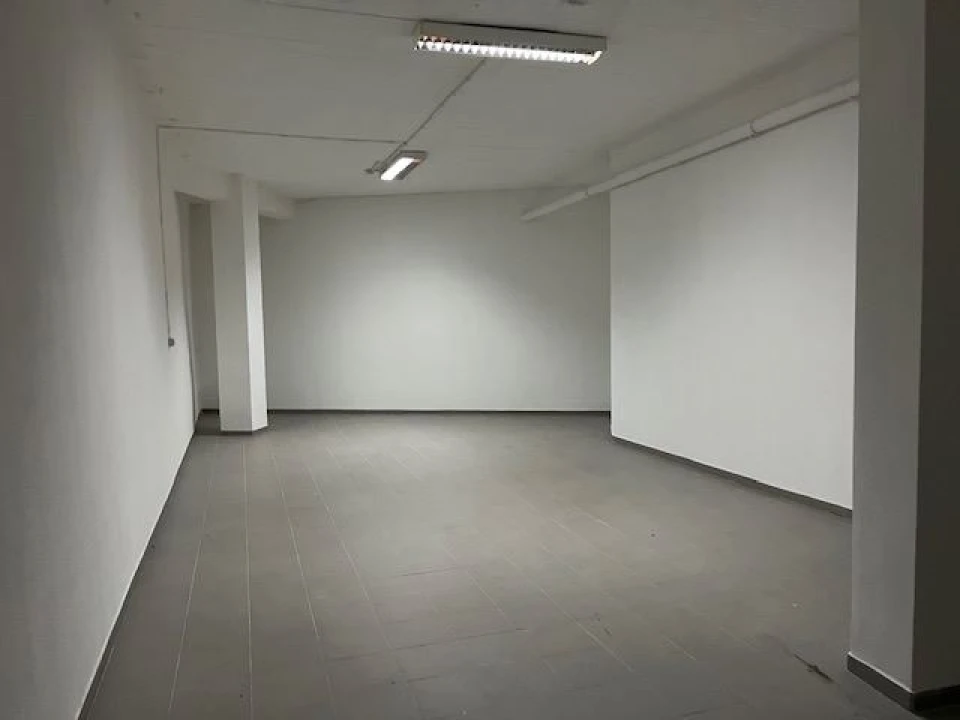 Loja para Arrendamento em Beja (Salvador e Santa Maria da Feira) Foto 8