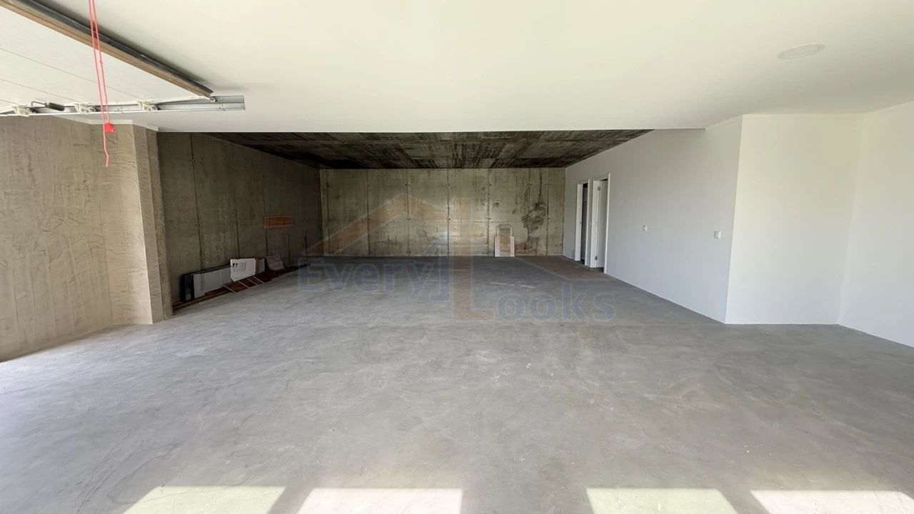 Moradia T4 para Venda em Atouguia da Baleia Foto 50