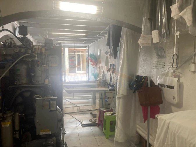 Loja para Arrendamento em Nossa Senhora do Pópulo, Coto e São Gregório Foto 7