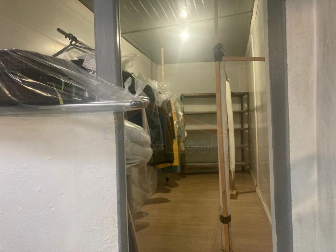 Loja para Arrendamento em Nossa Senhora do Pópulo, Coto e São Gregório Foto 10