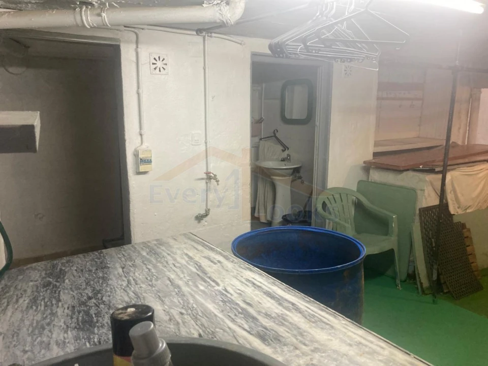 Loja para Arrendamento em Nossa Senhora do Pópulo, Coto e São Gregório Foto 8