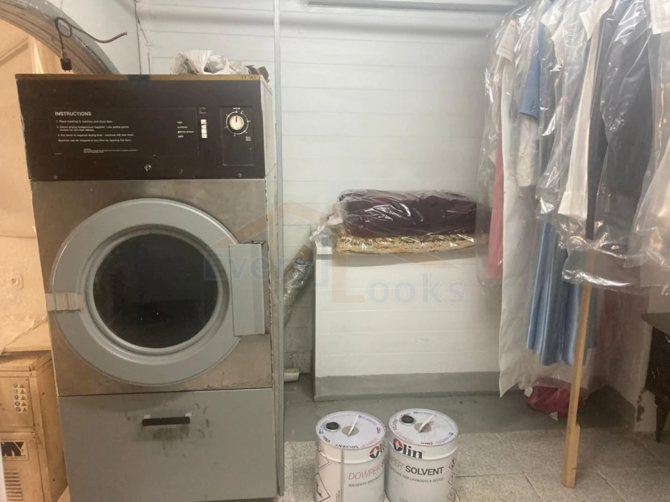 Loja para Arrendamento em Nossa Senhora do Pópulo, Coto e São Gregório Foto 2