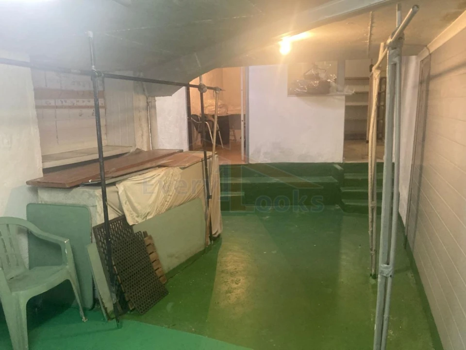 Loja para Arrendamento em Nossa Senhora do Pópulo, Coto e São Gregório Foto 9