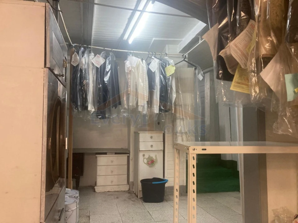 Loja para Arrendamento em Nossa Senhora do Pópulo, Coto e São Gregório Foto 15