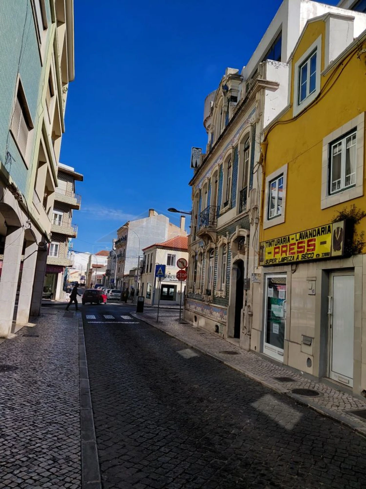 Loja para Arrendamento em Nossa Senhora do Pópulo, Coto e São Gregório Foto 13