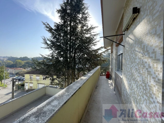 Apartamento T3 para Venda em Vilar de Andorinho Foto 39