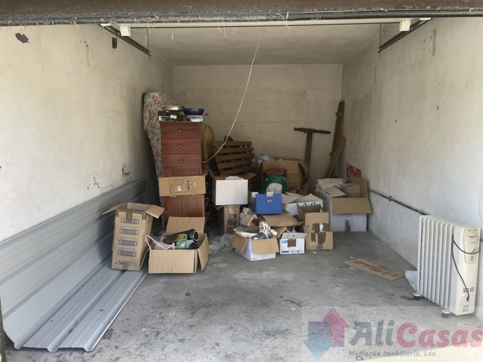 Apartamento T3 para Venda em Vilar de Andorinho Foto 43